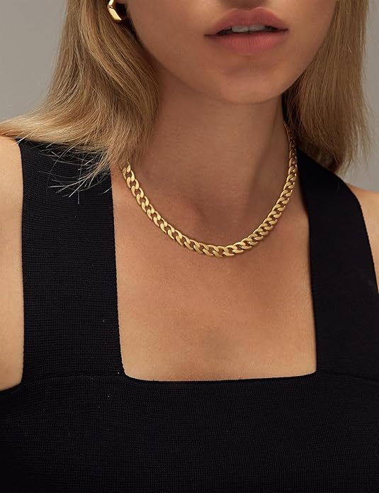 Sophisticated Chunky Gold Cuban Link Necklace