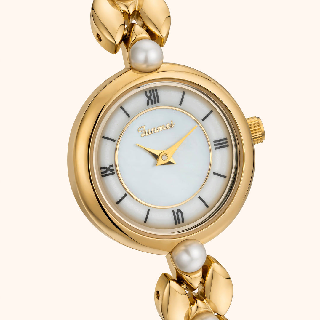 Classic Pearl Gold Watch