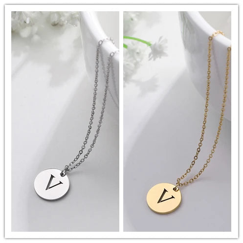 Elegant Gold Letter Pendant Necklace
