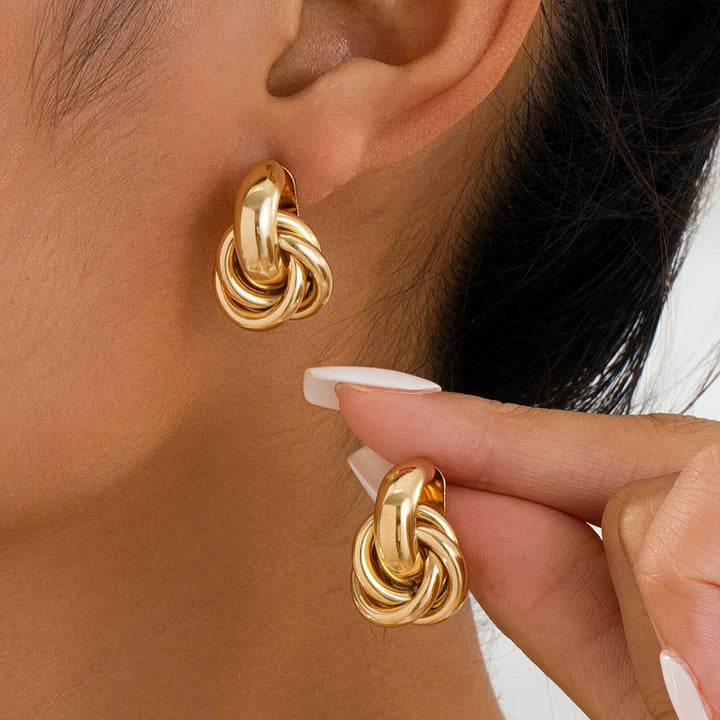 Elegant Gold Chunky Hoop Earrings