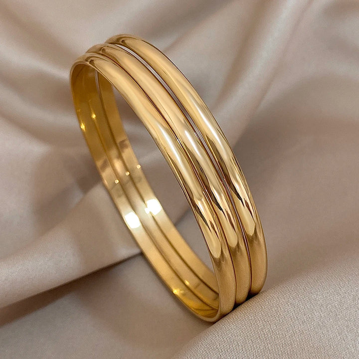 Chic Gold Stainless Steel Bangle Set