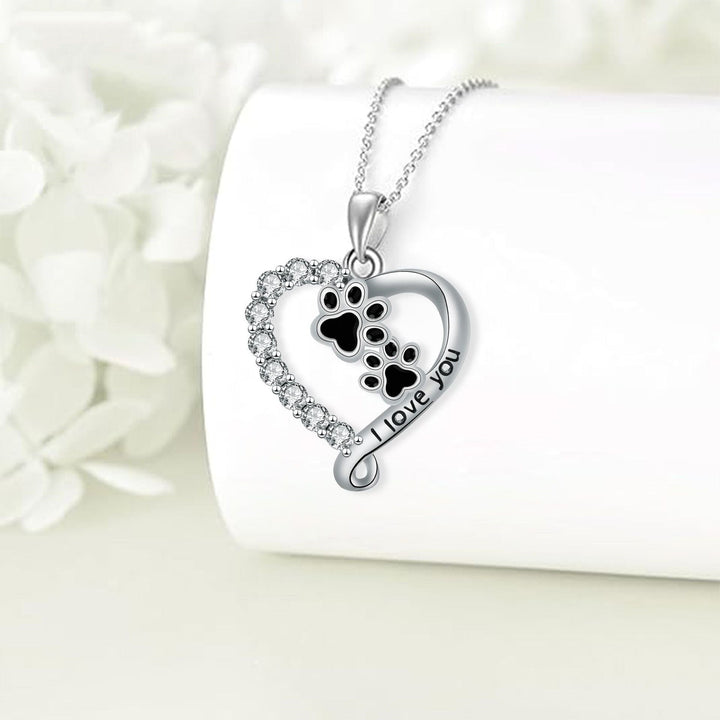 Heart-shaped Pendant Paw Necklace