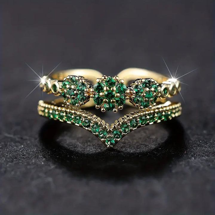 Exclusive Shiny Emerald Ring