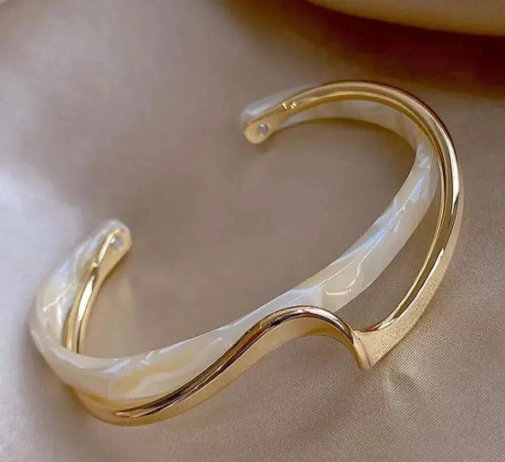 White opal golden bracelet