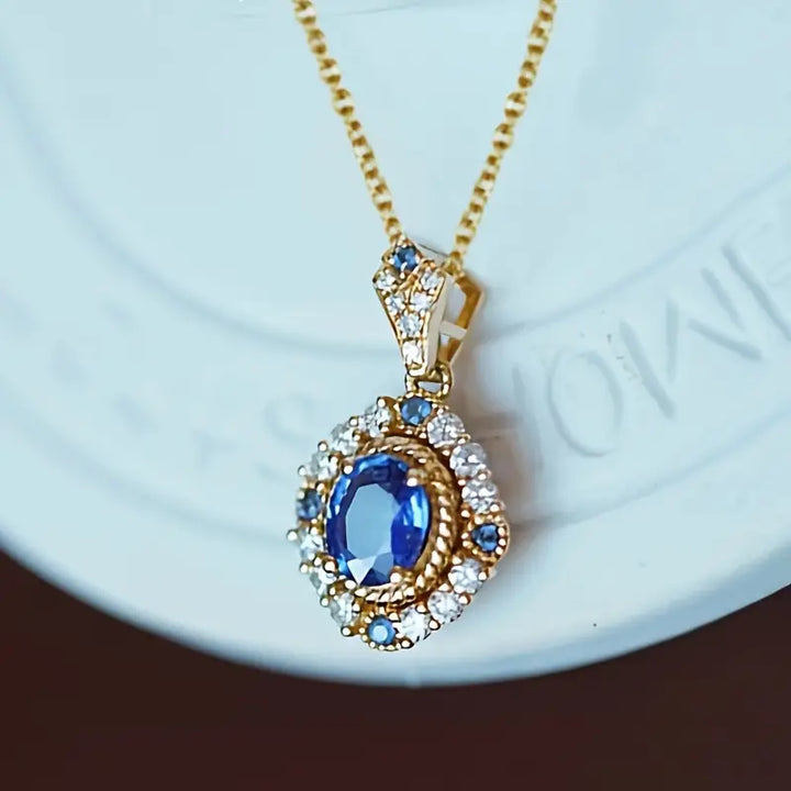 Classy Gold Necklace