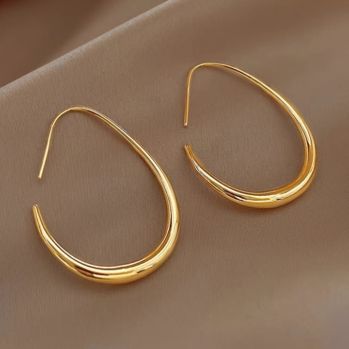 Elegant Gold Geometric Drop Hoop Earrings