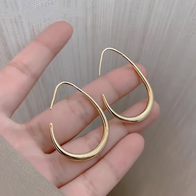 Elegant Gold Geometric Drop Hoop Earrings