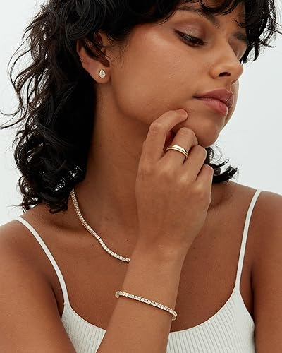 Timeless Gold Classic Tennis Bracelet