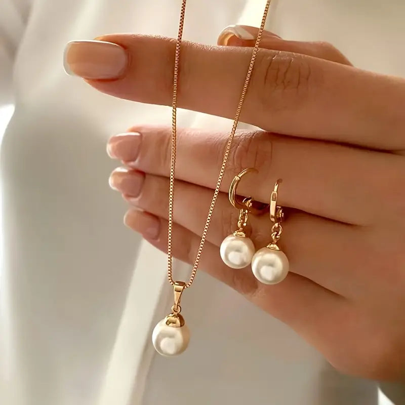 Elegant Golden Grace Pearl Jewellery Set