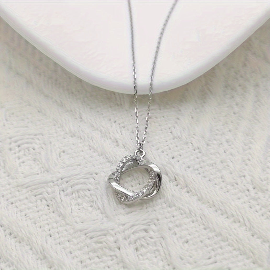 Elegant Gold Pendant Necklace with Faux Diamonds