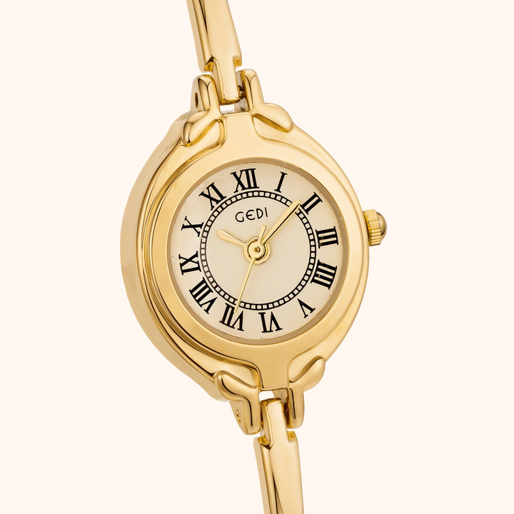Classic Gold Elegant Watch