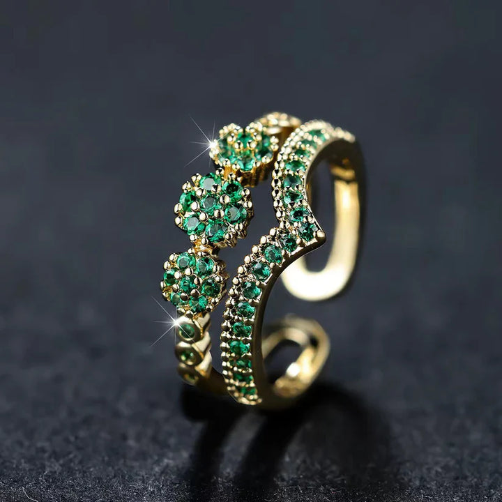 Exclusive Shiny Emerald Ring