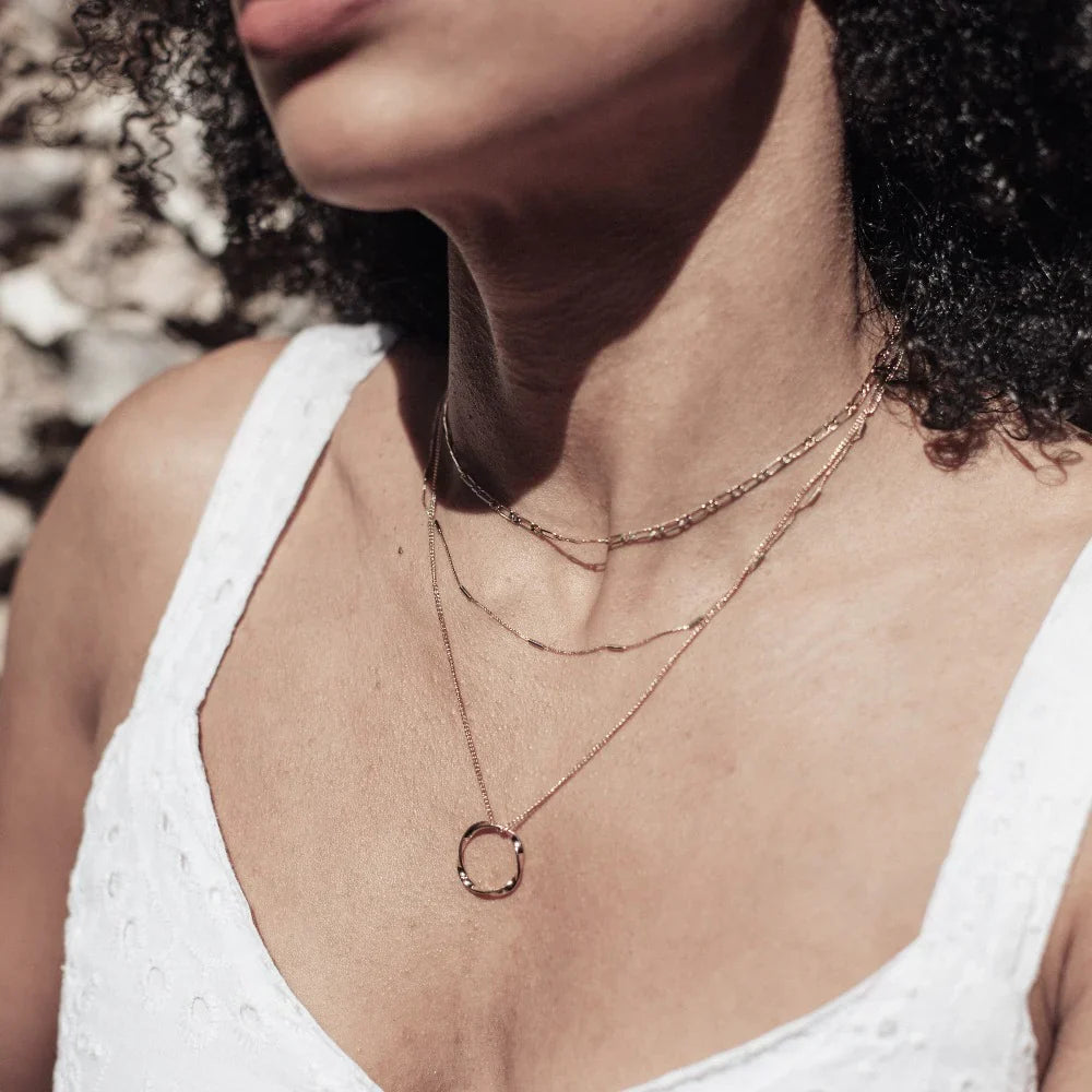 Chic Gold Open Circle Necklace