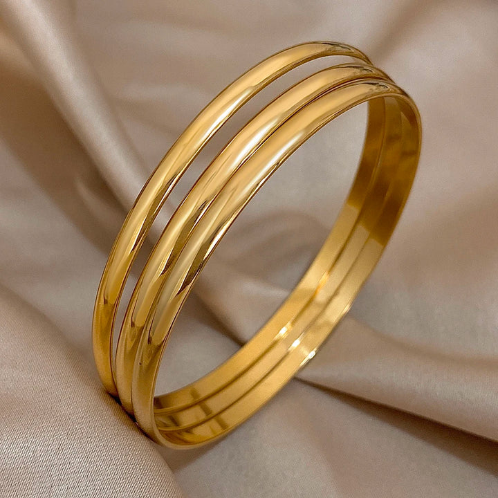 Chic Gold Stainless Steel Bangle Set