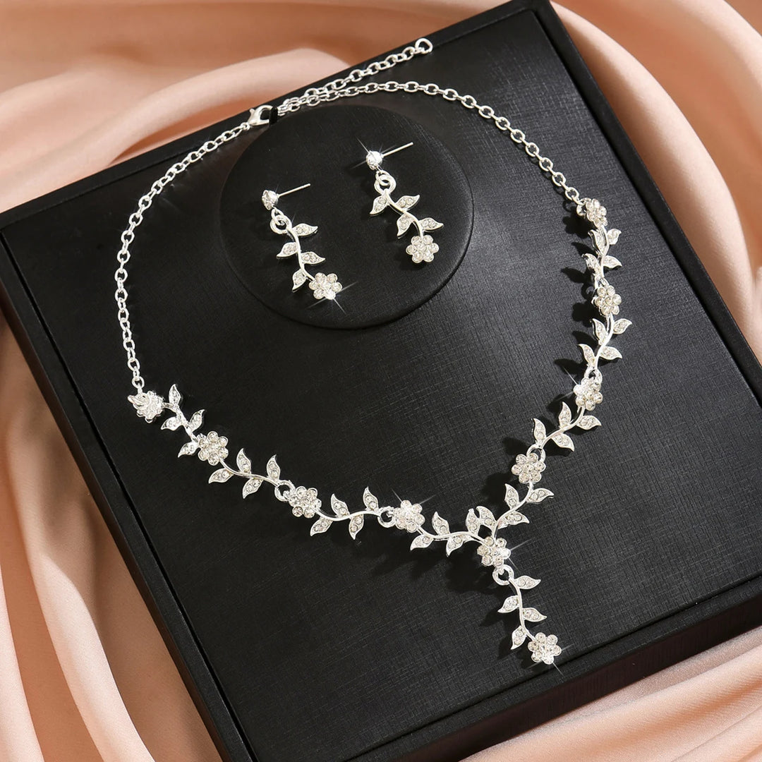 Fashion Flower Necklace & Earring Set