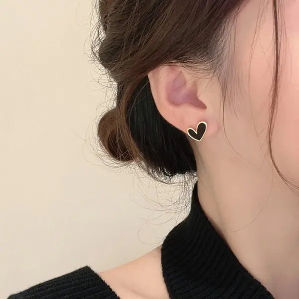 Elegant Wine Red Heart Enamel Stud Earrings