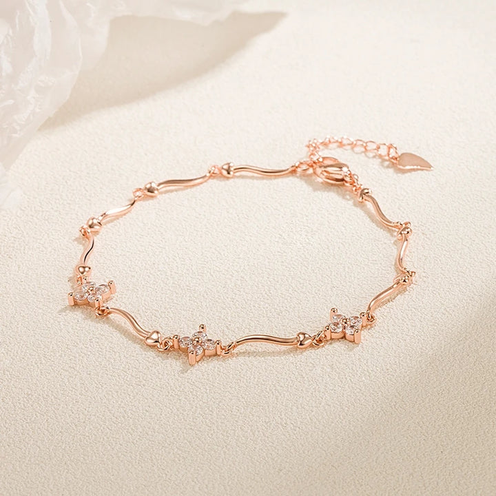 Chic Zircon Four-Leaf Flower Bracelet