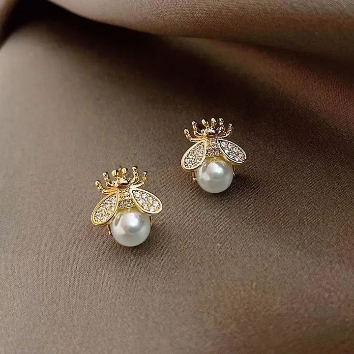 Chic Sterling Silver Bee Stud Earrings