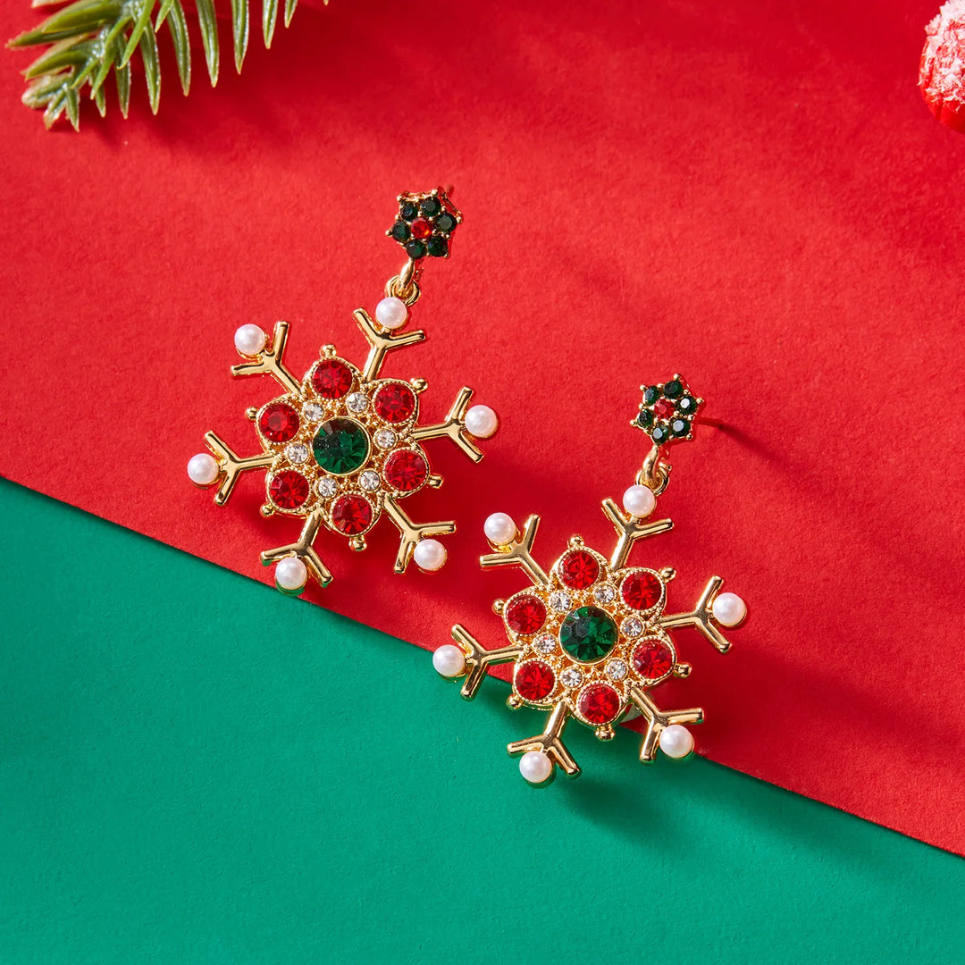 Chic Crystal Snowflake Stud Earrings