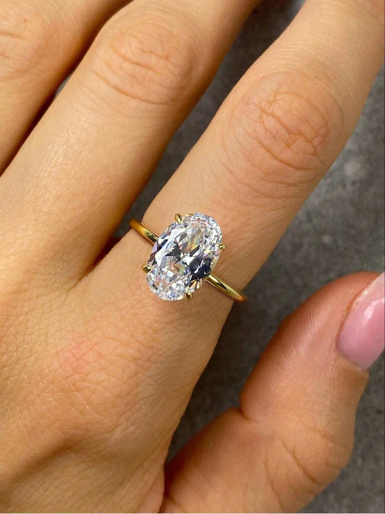 Elegant Sterling Silver Zircon Oval Ring