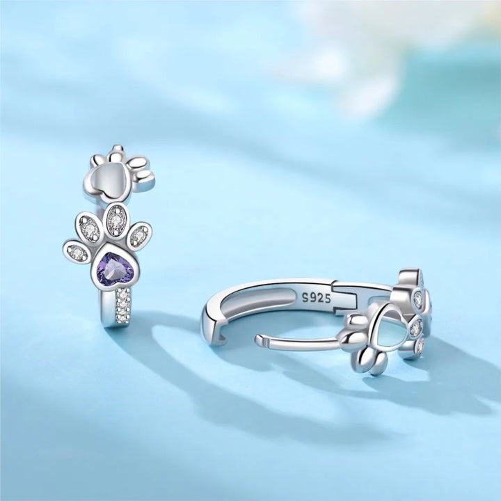 Paw Huggie Earrings Silver – With Zirconia and Heart Gem