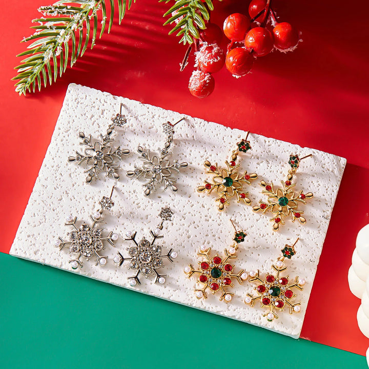 Chic Crystal Snowflake Stud Earrings