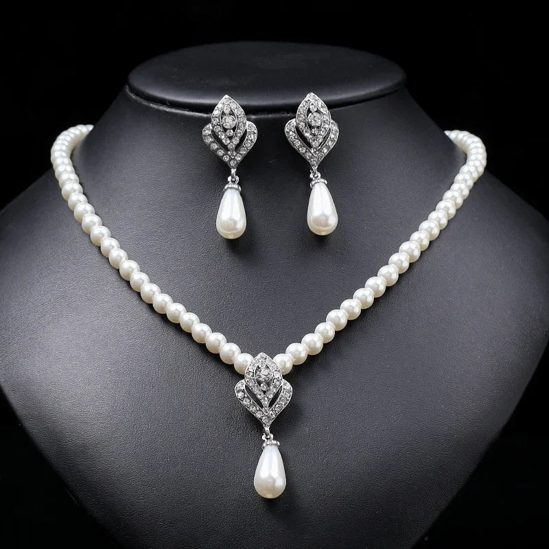 Exquisite Flower Imitation Wedding Set