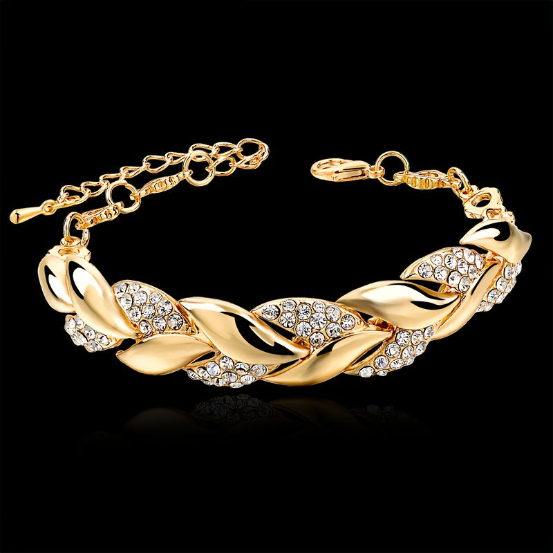 Elegant Gold Leaf Link Bracelet