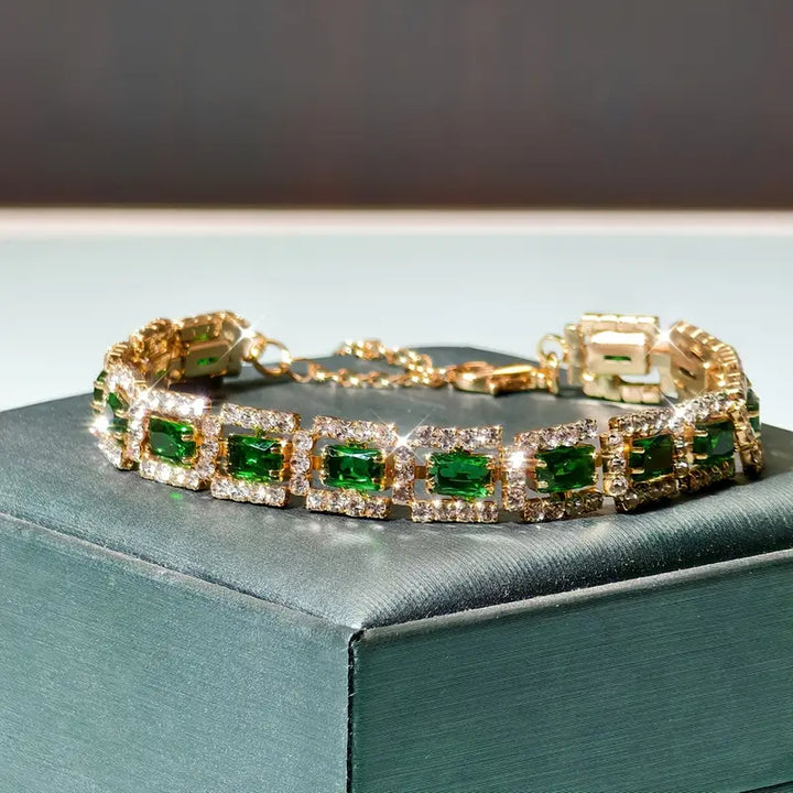 Shny Emerald Green-Gold Bracelet