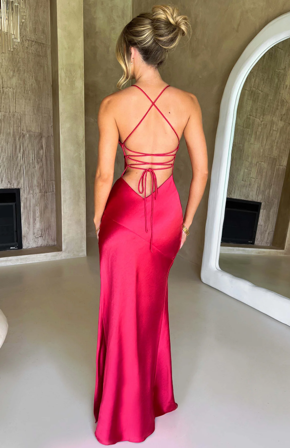 Effortless Wedding Guest Dress for Evening Wear (6)