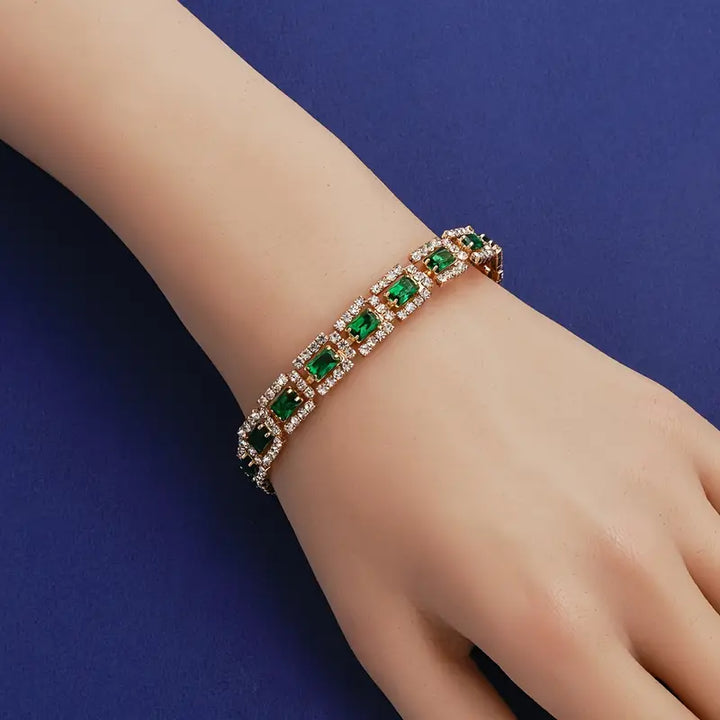 Shny Emerald Green-Gold Bracelet