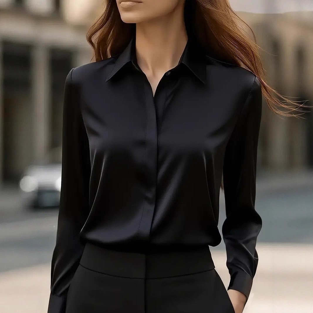 Refined long sleeve top in timeless silk in Black