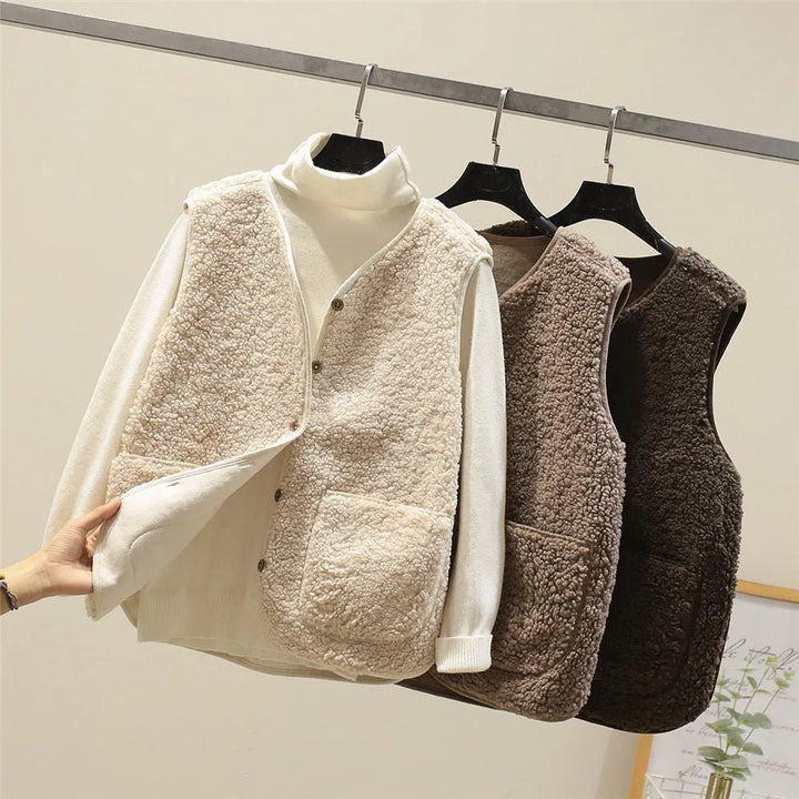 Women's Elegant Knit Vest for Wedding Guest Styling (6)