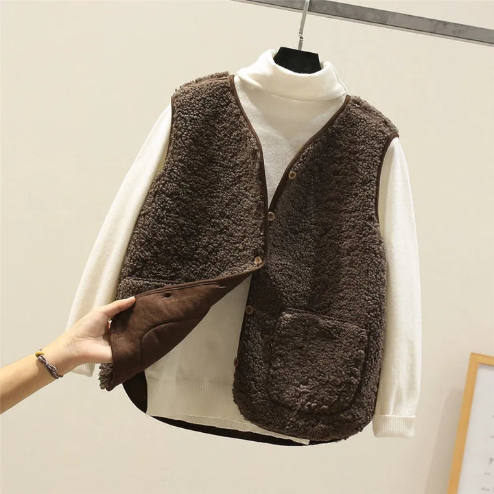 Women's Elegant Knit Vest for Wedding Guest Styling in Brown