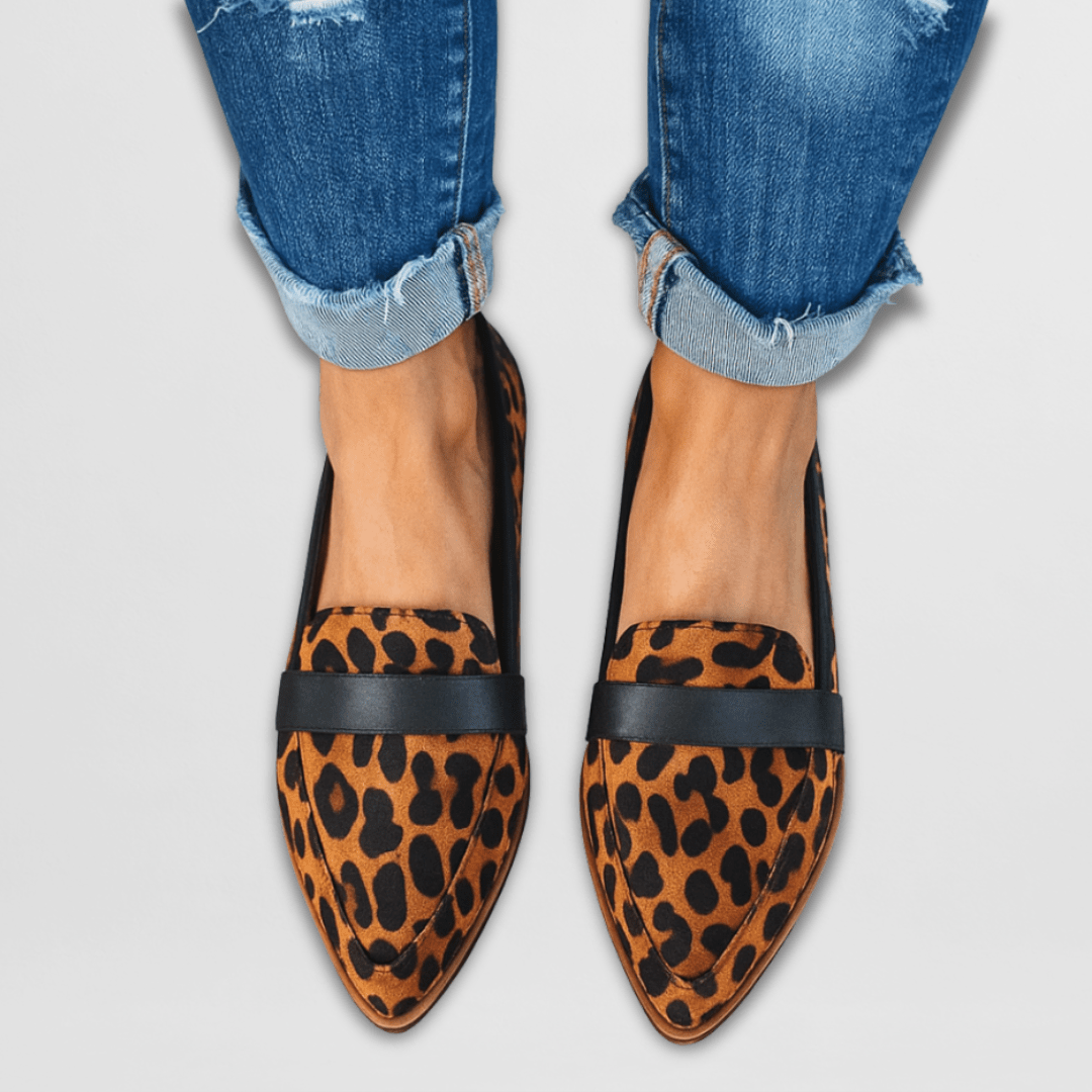 Women's Elegant Pointed Loafer for in Leopard